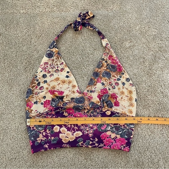 HALTER Floral Colorful Reversible Crop Top - Picture 10 of 12